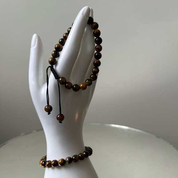 Handmade genuine gemstone bracelet. This Tiger’s Eye bracelet is adjustable. - Picture 4 of 6